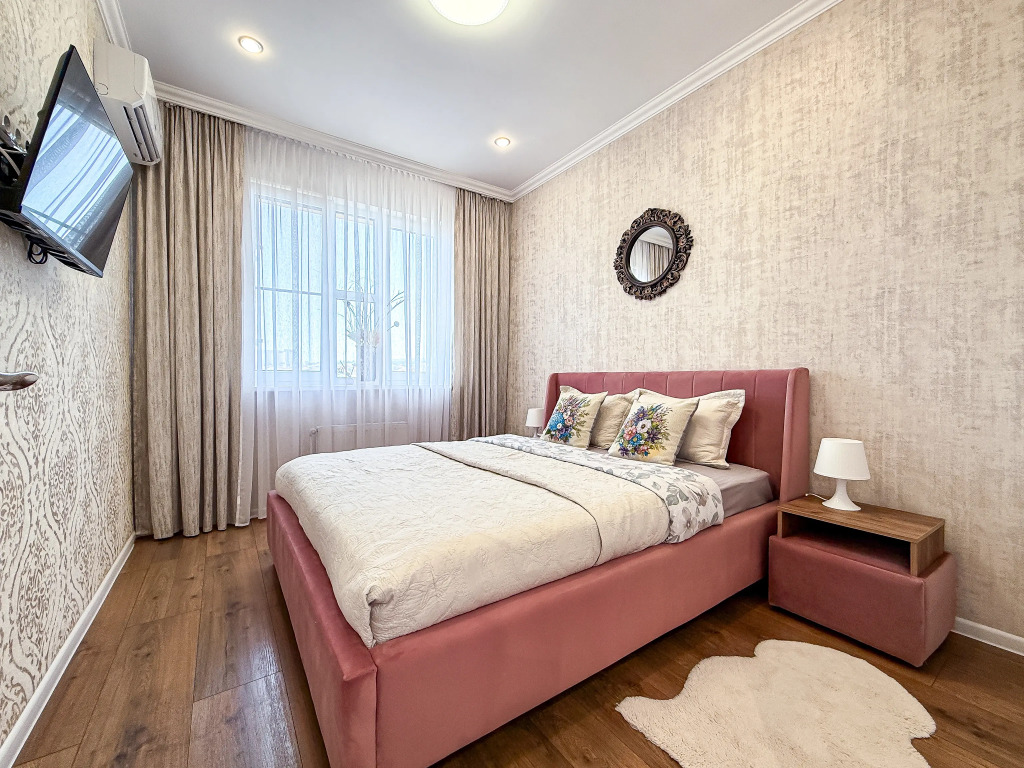 Фотография квартиры Апартаменты Энгельса 95 17 этаж вид на море