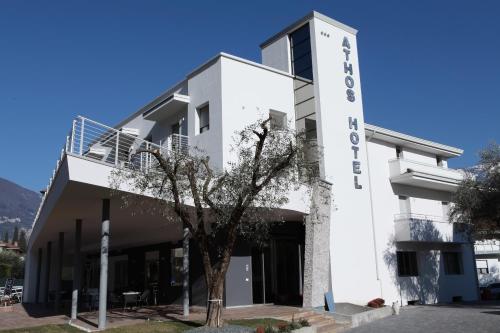 Фотография гостиницы Athos Hotel