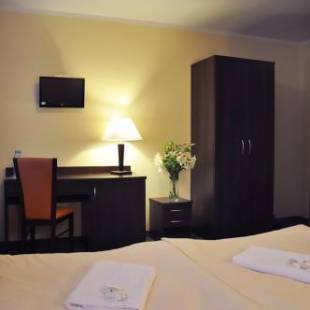 Фотографии гостиницы
Hotel Pojezierze