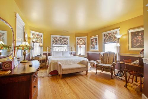 Фотография мини отеля After Eight Bed and Breakfast