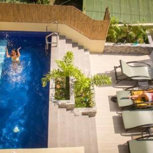 Фотография гостиницы Papa Freds Beach Resort