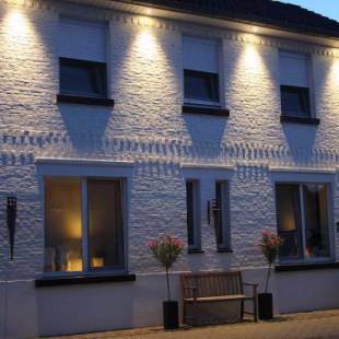 Фотографии мини отеля
B&B Montenakerhof