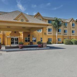 Фотографии гостиницы
La Quinta by Wyndham Tulare