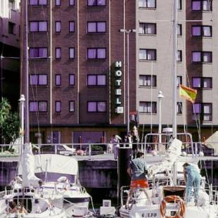 Фотографии гостиницы 
            Hotel Alda Pasaje