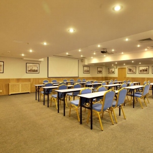 Фотография конференц-зала Конференц-зал (в гостинице)