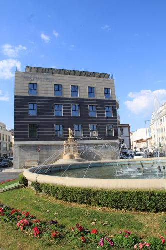 Фотография гостиницы Hotel José Régio