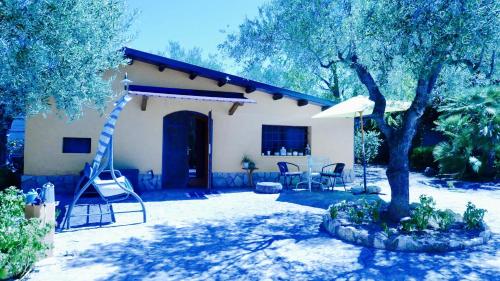 Фотография мини отеля Aspromonte Yellow House