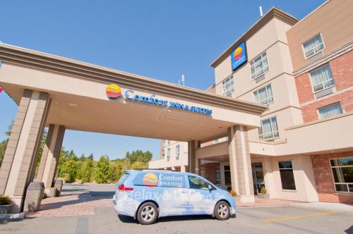 Фотография гостиницы Comfort Inn & Suites Surrey