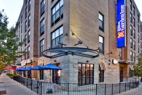 Фотография гостиницы Hilton Garden Inn Bloomington