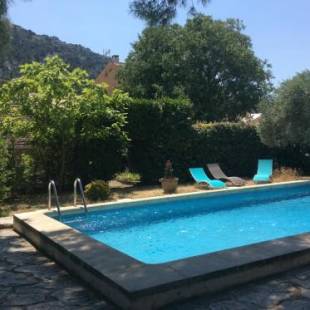 Фотографии гостевого дома 
            Maison Daumas Billard Français et Piscine