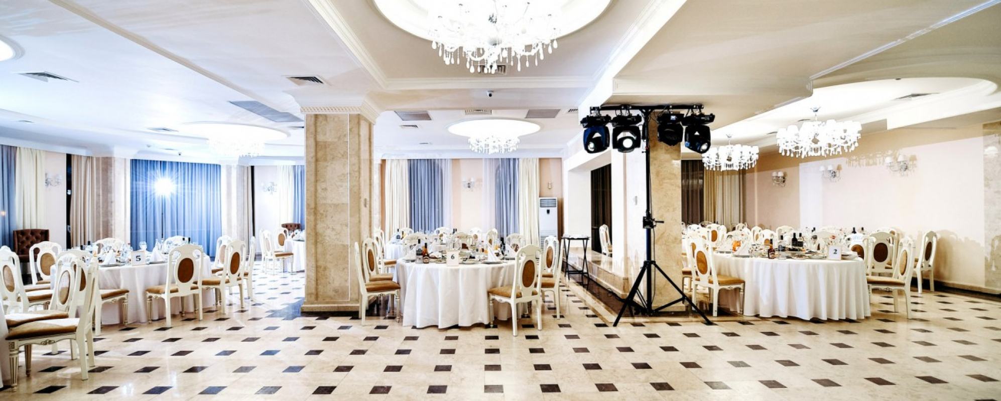 Фотографии конференц-зала Большой зал Benamar