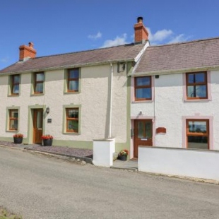 Фотография гостевого дома Bank House, Newcastle Emlyn