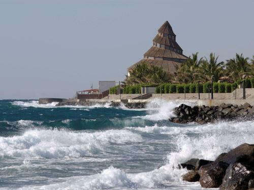 Фотографии гостиницы
Mövenpick Al Nawras Jeddah - Family Resort