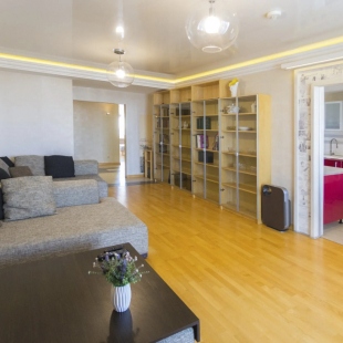 Фотография квартиры Апартаменты у метро Октябрьская