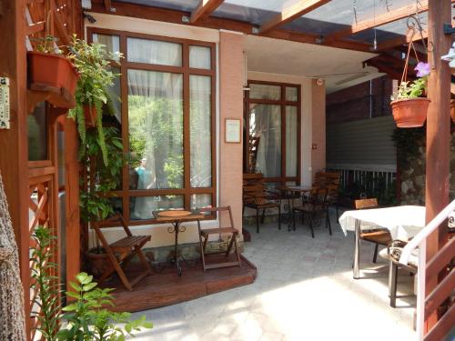 Фотографии гостевого дома
Елисеевский