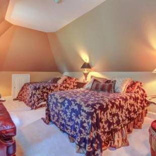 Фотографии гостевого дома
Grandeur On The Green