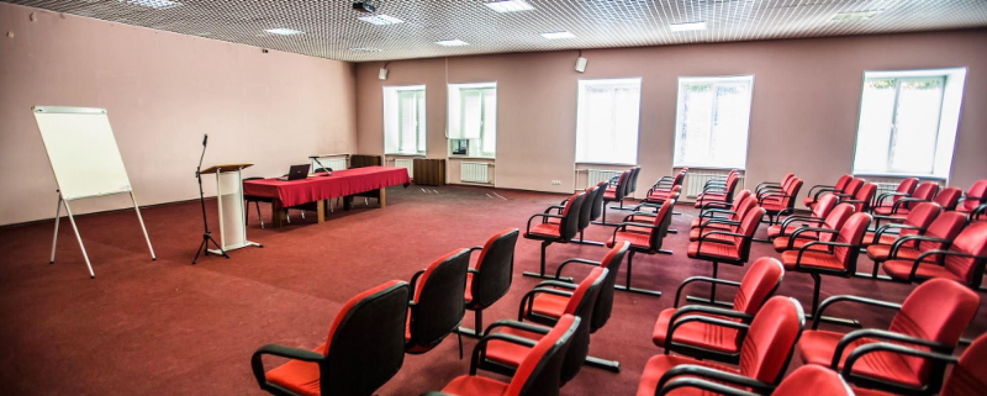 Фотографии конференц-зала Три Медведя №1