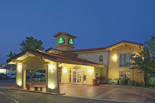 Фотография гостиницы La Quinta Inn by Wyndham Salt Lake City Midvale