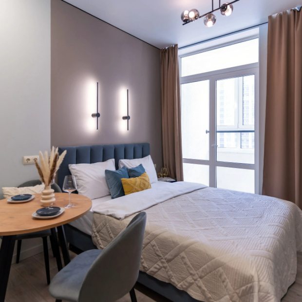 Фотографии квартиры 
            Апартаменты Stepanenkov для пары с балконом на Щорса 53 (2)