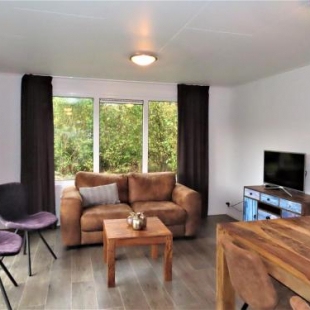 Фотография гостевого дома Luxe Chalet Oostkapelle OK28