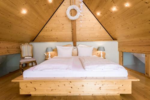 Фотографии гостиницы
Hotel Zum grünen Kranz