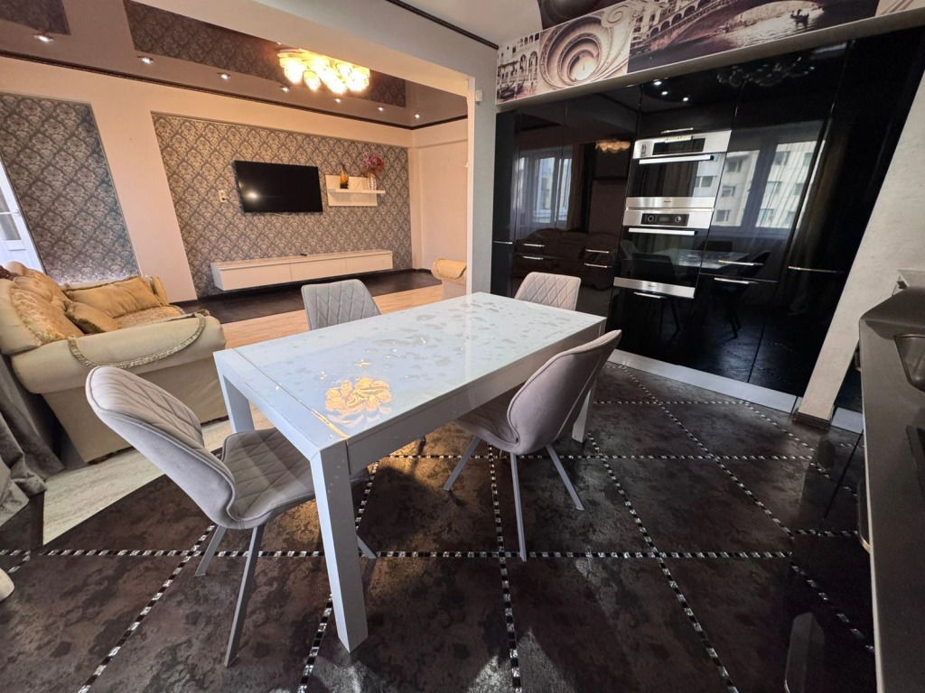 Фотография квартиры Квартира Уютная трехкомнатная квартира рядом с Горным Воздухом