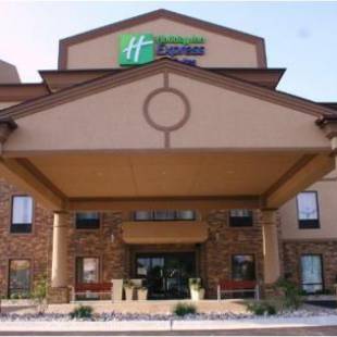 Фотографии гостиницы 
            Holiday Inn Express & Suites Arkadelphia - Caddo Valley, an IHG Hotel