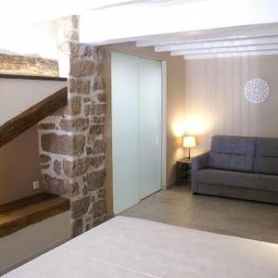 Фотографии гостевого дома
Habitacions Plaça Major