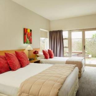 Фотографии гостиницы
The Garden Hotel