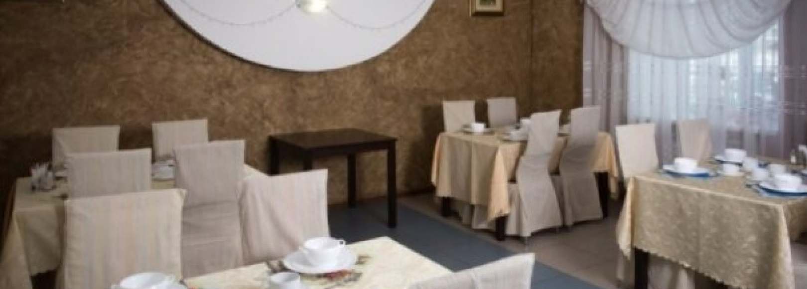 Фотография банкетного зала Виктория