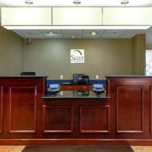 Фотография гостиницы Sleep Inn & Suites Dyersburg I-155