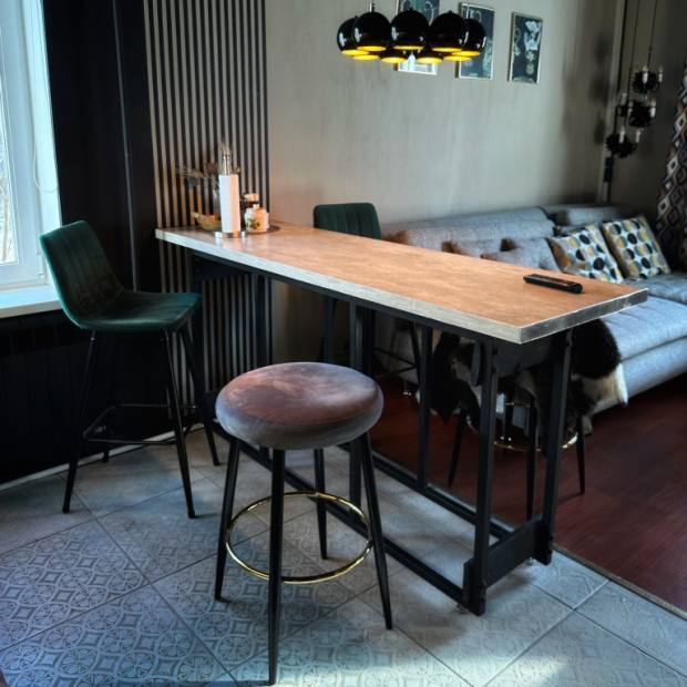 Фотографии квартиры 
            Апартаменты 3х комнатные в центре Медвежьегорска