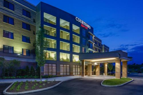Фотография гостиницы Courtyard by Marriott Pittsburgh North/Cranberry Woods