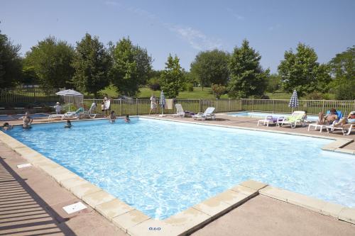 Фотография базы отдыха Terres de France - Natura Resort Pescalis