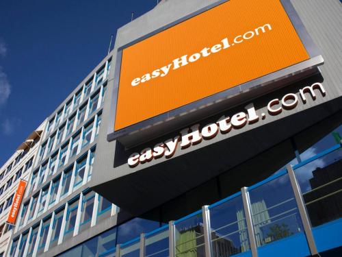 Фотография гостиницы easyHotel Rotterdam City Centre