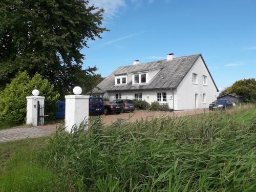 Фотография гостиницы Best Pension