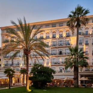 Фотографии гостиницы
Hôtel Vacances Bleues Royal Westminster