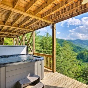 Фотография гостевого дома Private Blue Ridge Home with Mountain Views, Hot Tub