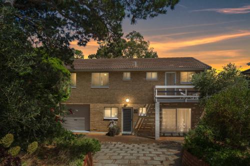 Фотография гостевого дома Broadbeach Retreat - 32 Broadbeach Drive