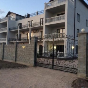 Фотография гостевого дома Золотой пляж