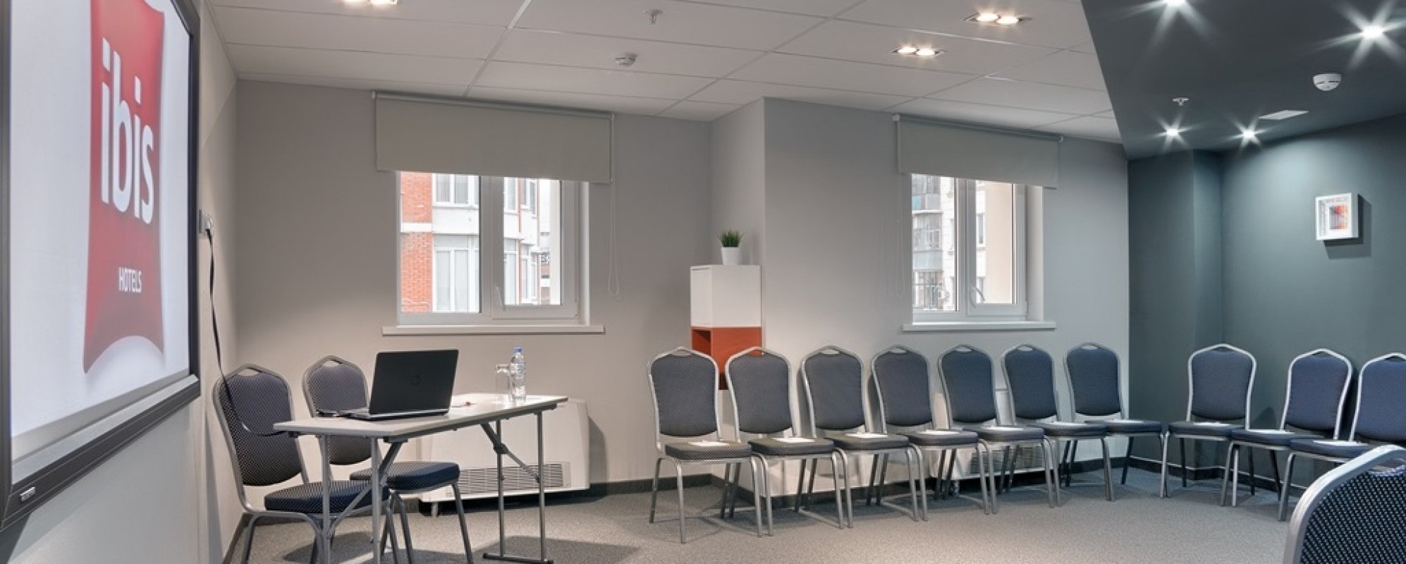 Фотографии конференц-зала Лион