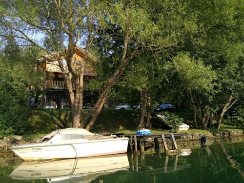 Фотография гостевого дома Forest Dream Lake House