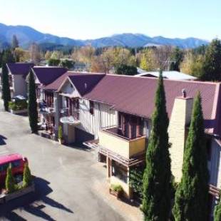 Фотографии мотеля
Settlers Motel