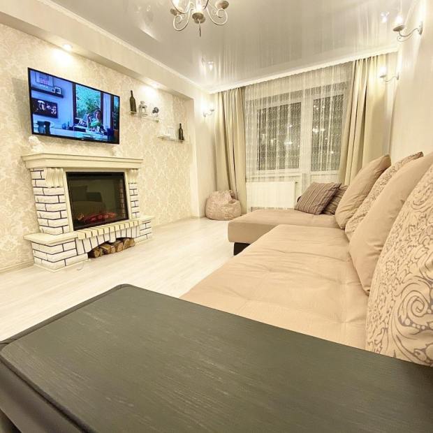 Фотографии квартиры
Rental Family Rooms (Рентал Фэмили Румс) на Олимпийском бульваре 12