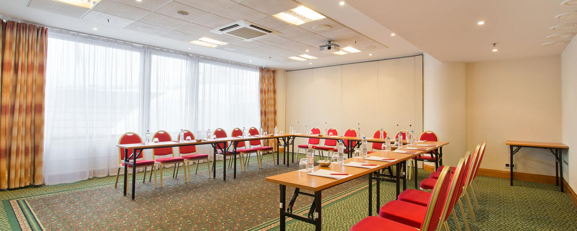 Фотографии конференц-зала Лена