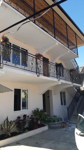 Фотография гостевого дома Райский уголок