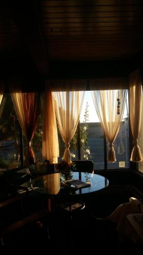 Фотография гостиницы Blue Coast Inn & Suites