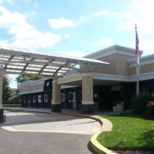 Фотографии гостиницы
Holiday Inn Lansdale-Hatfield, an IHG Hotel