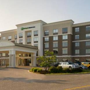 Фотографии гостиницы
Holiday Inn Express Hotel & Suites North Bay, an IHG Hotel