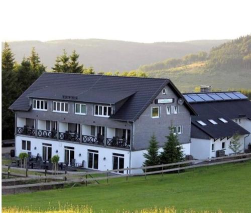 Фотографии гостиницы 
            Wittgensteiner Landhaus Winterberg